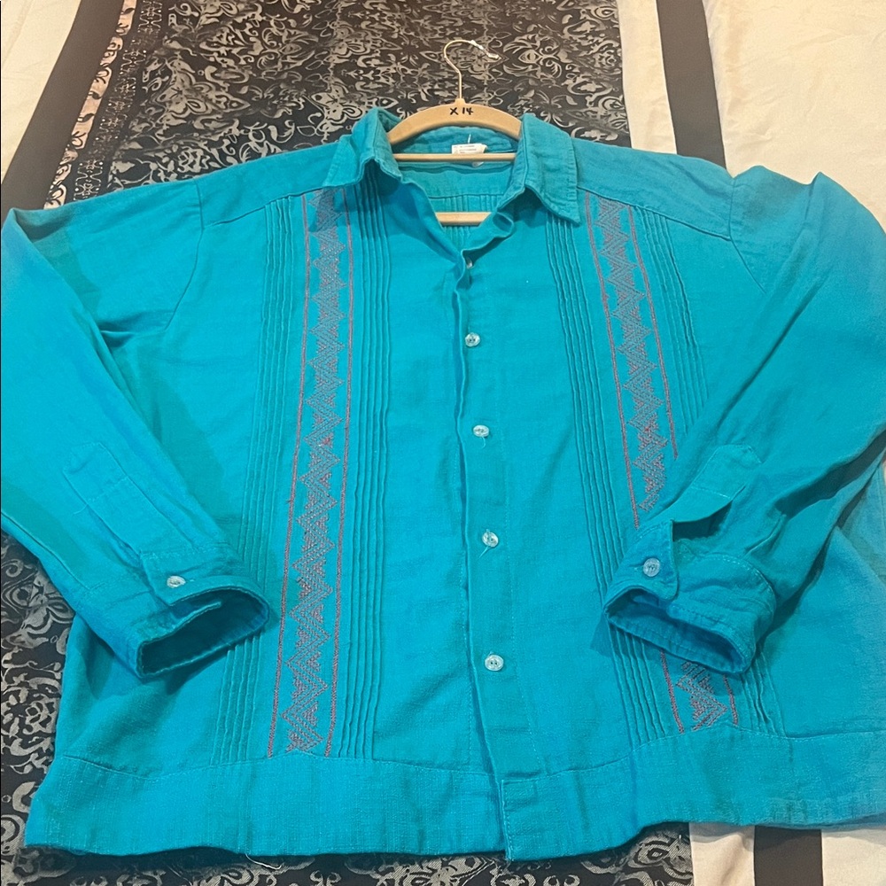 Vibrant Blue Men's Casual Button Down Shirt